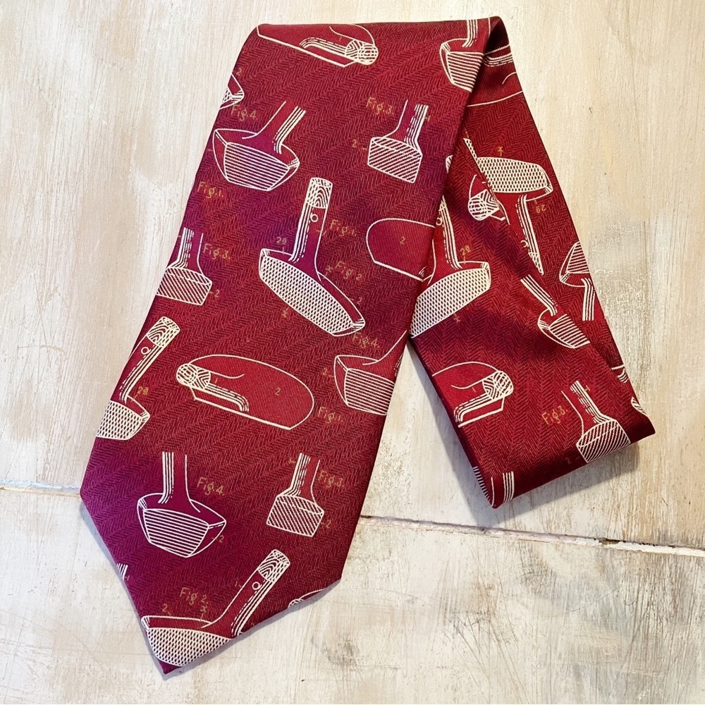 CHAPS RALPH LAUREN Mens ALL SILK
Golf Design Neck Tie One Size Burgundy USA